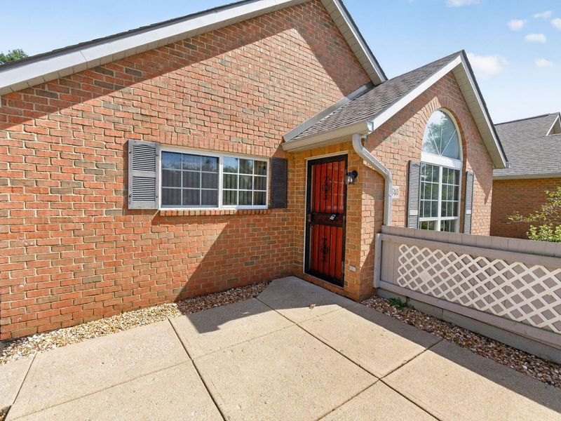 5740 Black Walnut Drive, Gahanna, OH 43230 Photo 5