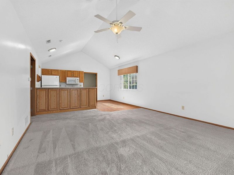5740 Black Walnut Drive, Gahanna, OH 43230 Photo 6