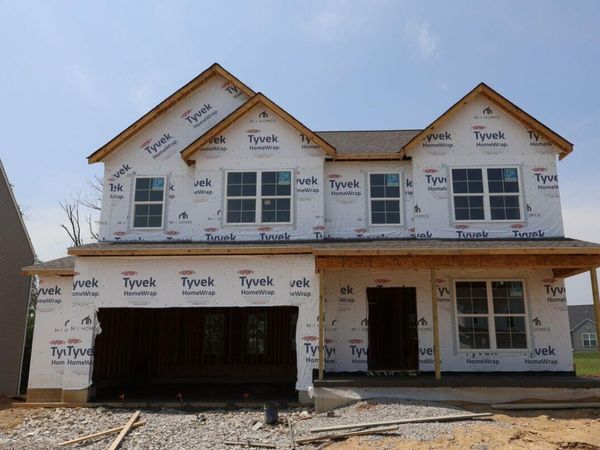 329 Merion Drive , Commercial Point, OH 43116