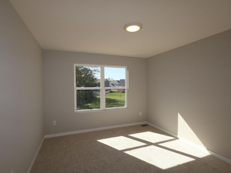 329 Merion Drive, Commercial Point, OH 43116 Photo 16