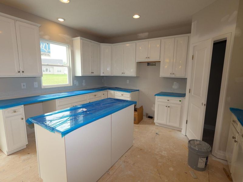 329 Merion Drive , Commercial Point, OH 43116 Photo 9