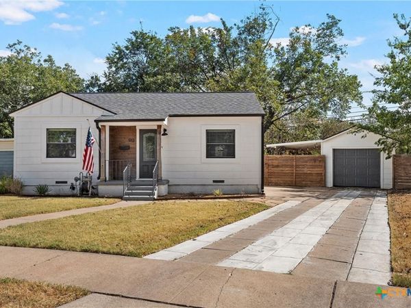 913 Alamo Court , Temple, TX 76501