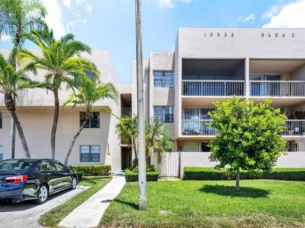 10525 SW 112th Ave , Unit 113, Miami, FL 33176
