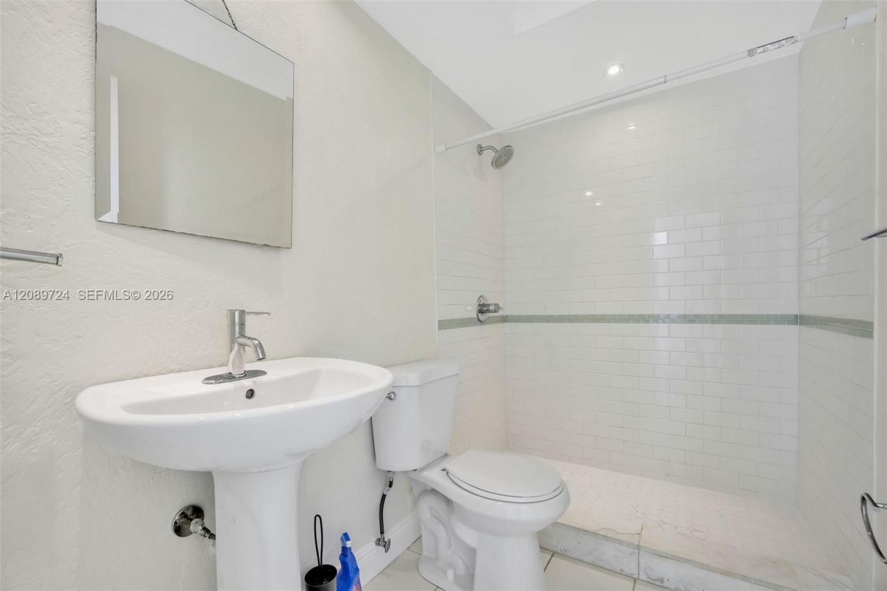 10525 SW 112th Ave , Unit 113, Miami, FL 33176 Photo