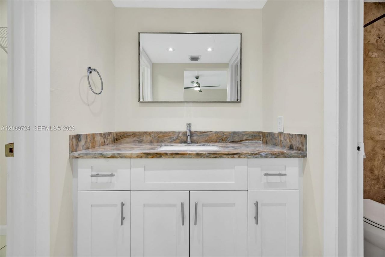 10525 SW 112th Ave , Unit 113, Miami, FL 33176 Photo