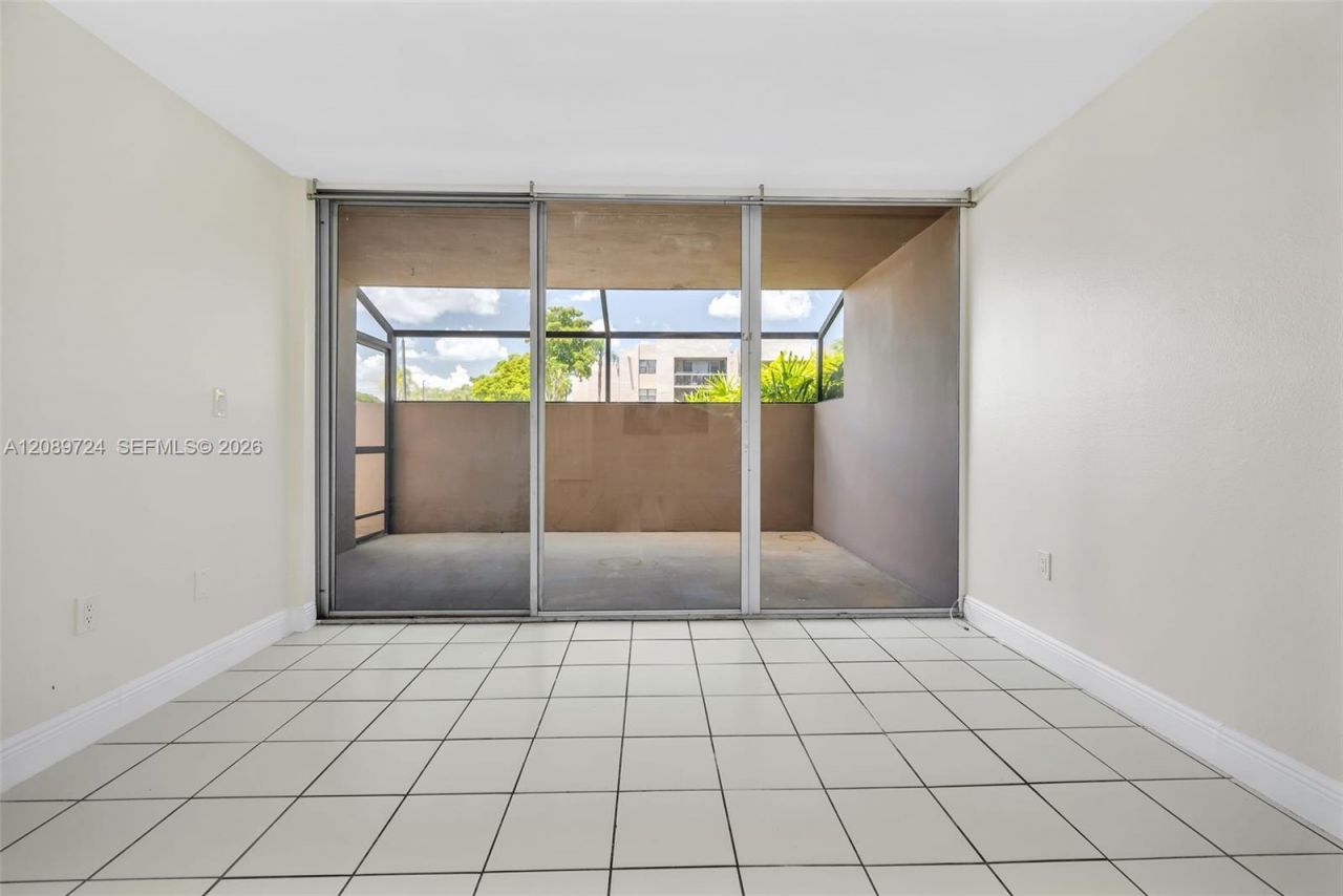 10525 SW 112th Ave , Unit 113, Miami, FL 33176 Photo