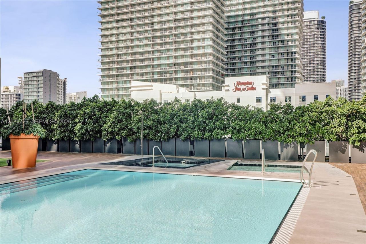 1300 S Miami Ave , Unit 2306, Miami, FL 33130 Photo