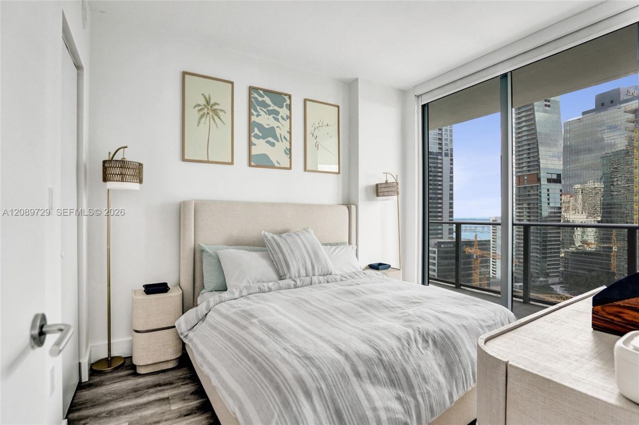 1300 S Miami Ave , Unit 2306, Miami, FL 33130 Photo