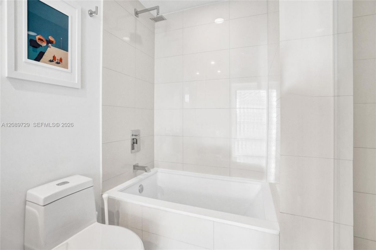 1300 S Miami Ave , Unit 2306, Miami, FL 33130 Photo