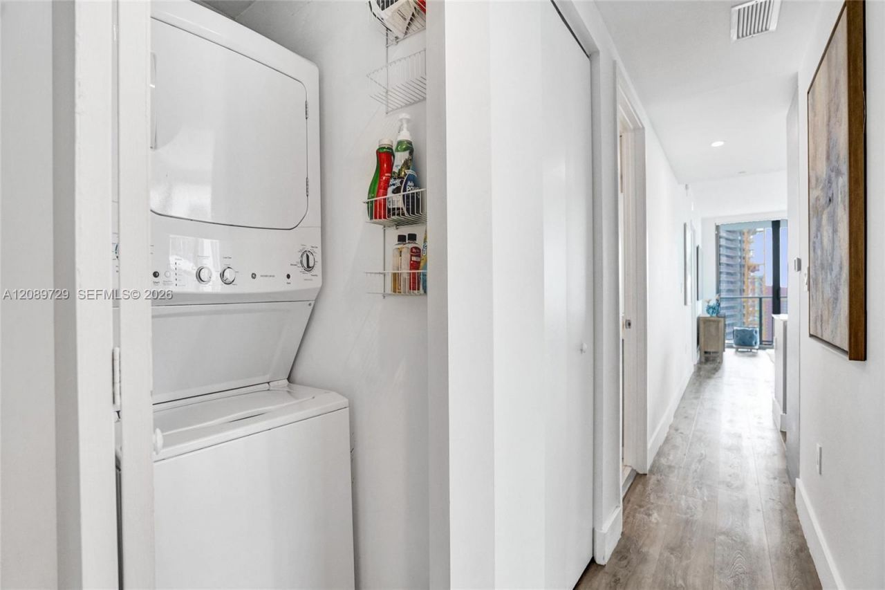 1300 S Miami Ave , Unit 2306, Miami, FL 33130 Photo
