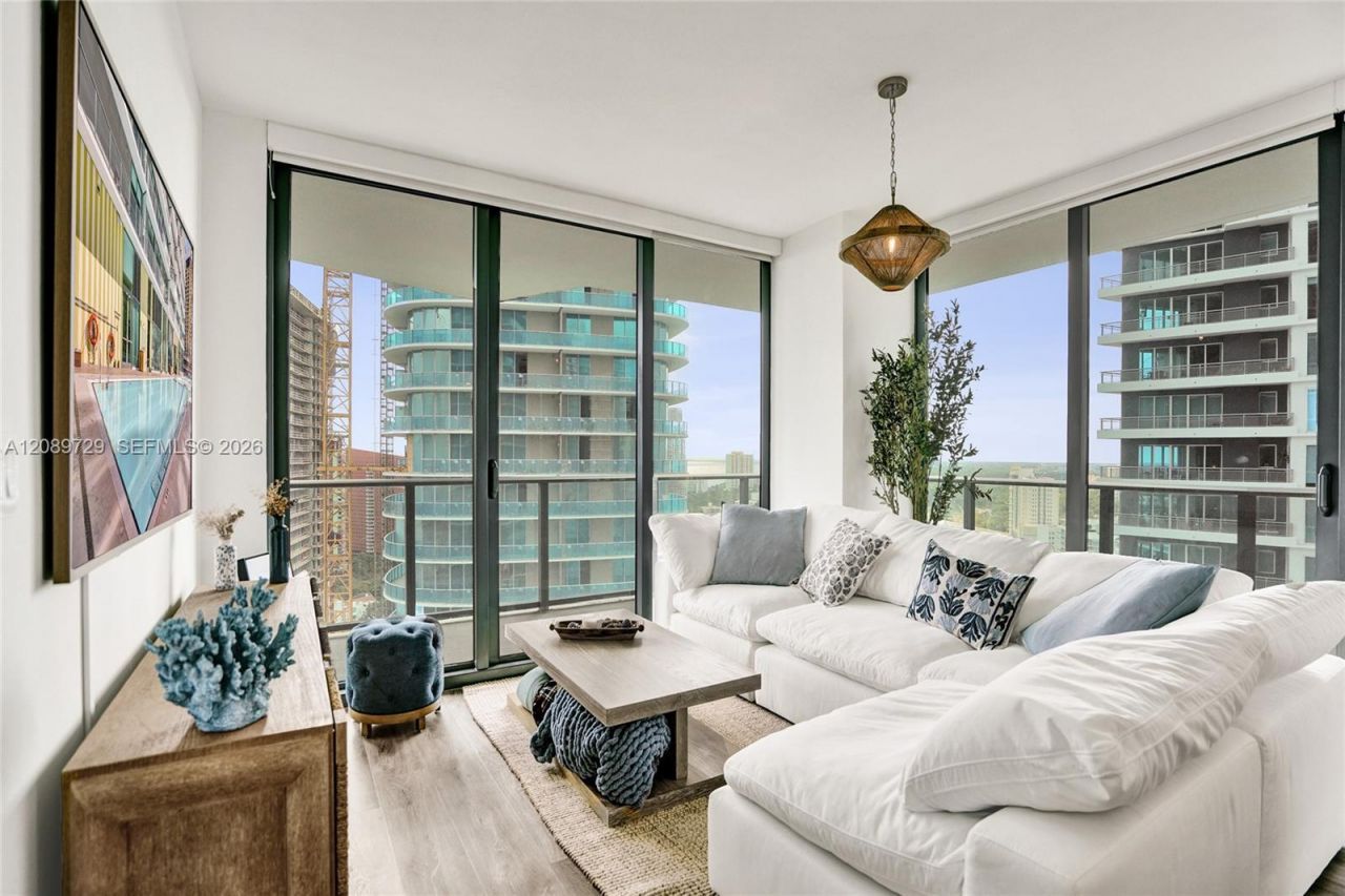 1300 S Miami Ave , Unit 2306, Miami, FL 33130 Photo