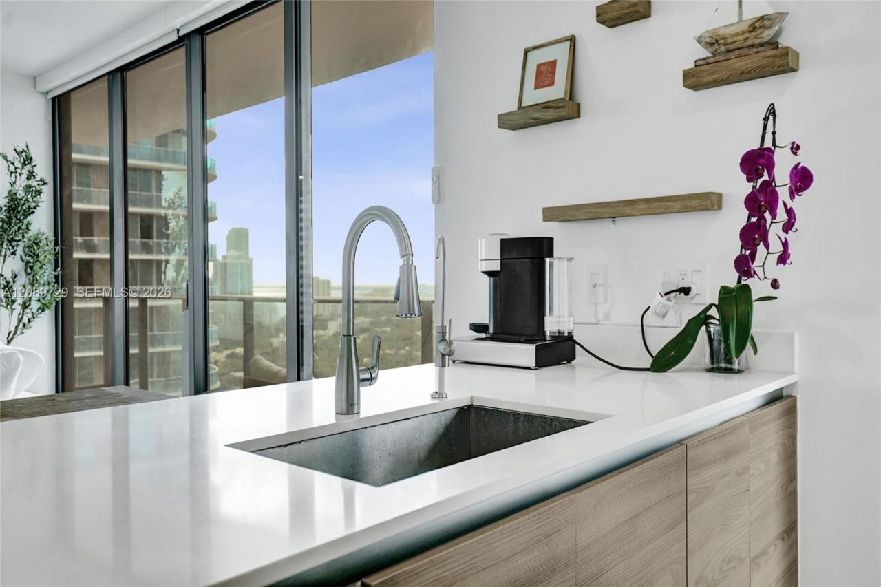 1300 S Miami Ave , Unit 2306, Miami, FL 33130 Photo