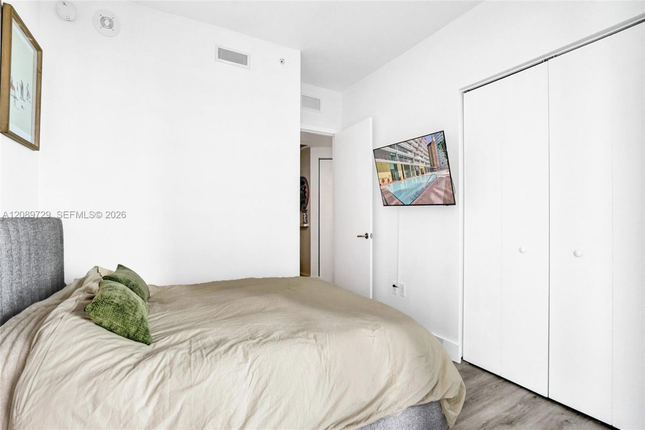 1300 S Miami Ave , Unit 2306, Miami, FL 33130 Photo