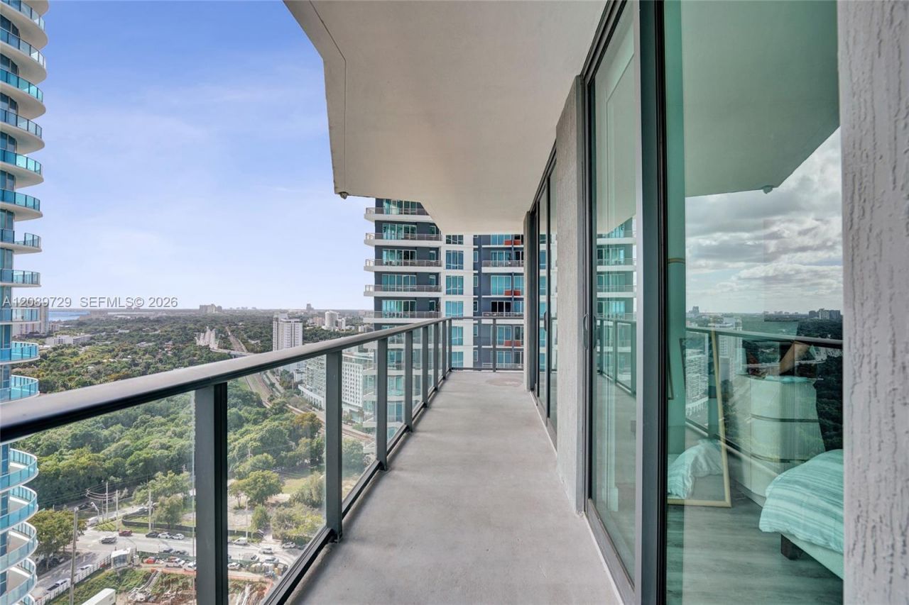 1300 S Miami Ave , Unit 2306, Miami, FL 33130 Photo