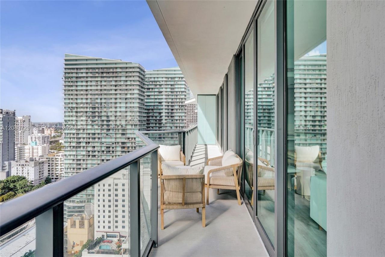 1300 S Miami Ave , Unit 2306, Miami, FL 33130 Photo