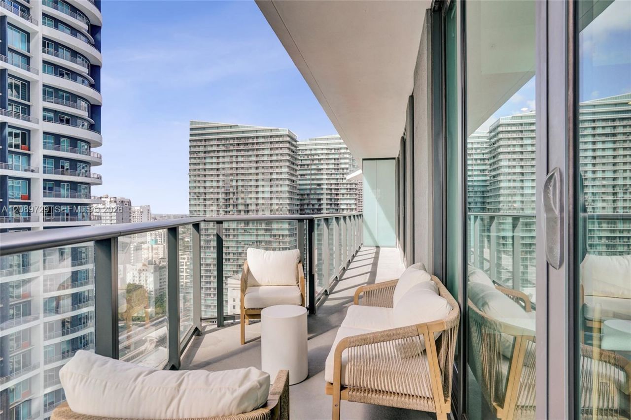 1300 S Miami Ave , Unit 2306, Miami, FL 33130 Photo