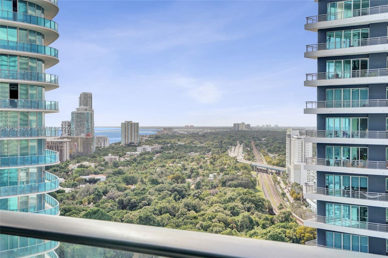 1300 S Miami Ave , Unit 2306, Miami, FL 33130 Photo