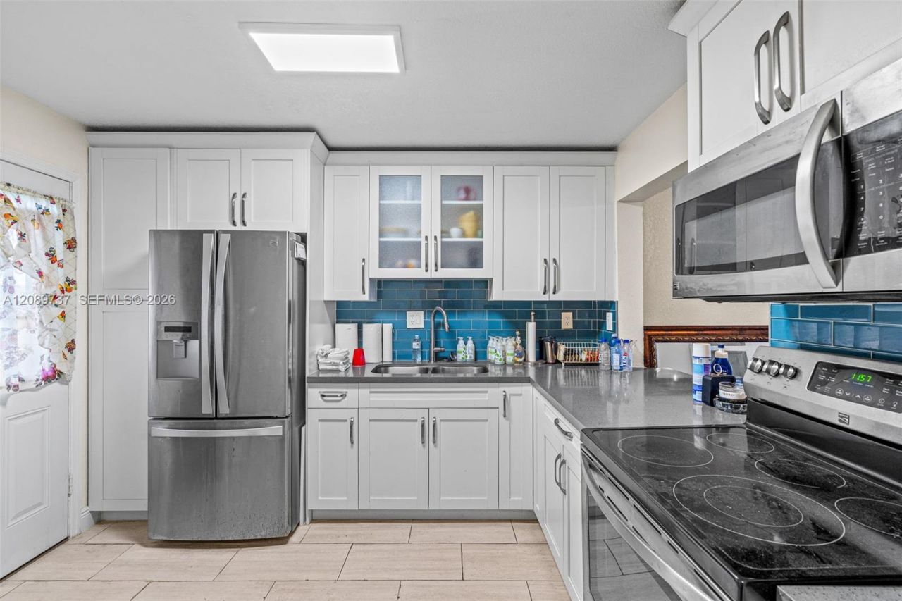 1481 NE Miami Gardens Dr, Unit 363, Miami, FL 33179 Photo