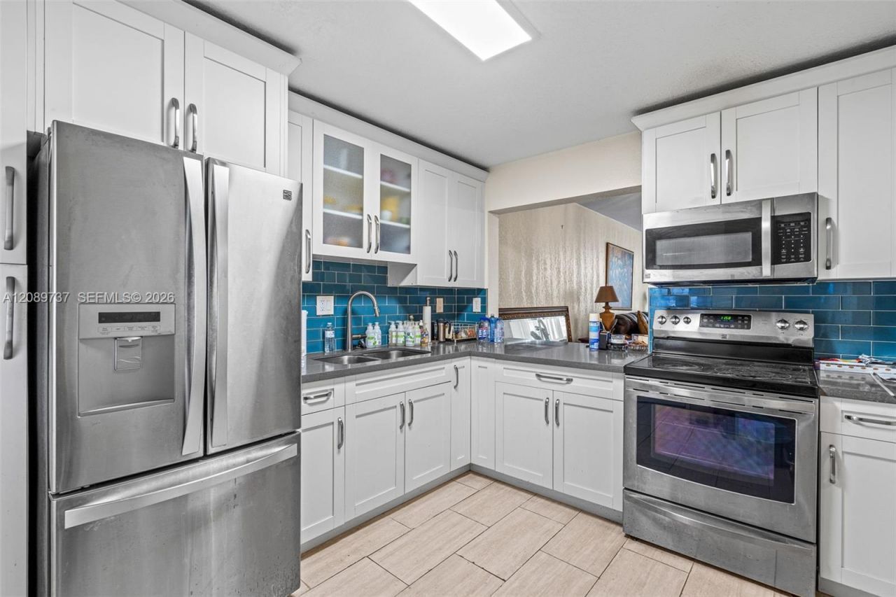 1481 NE Miami Gardens Dr, Unit 363, Miami, FL 33179 Photo