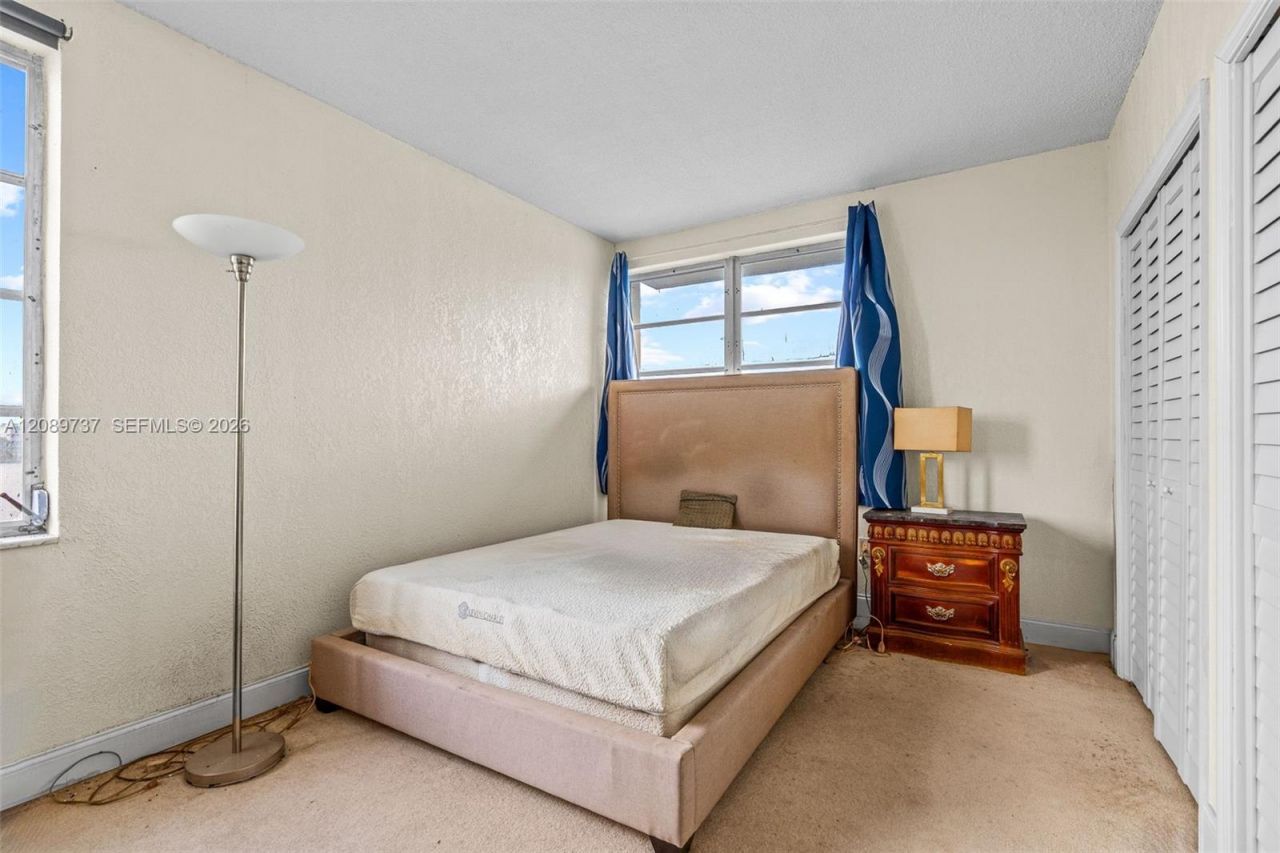 1481 NE Miami Gardens Dr, Unit 363, Miami, FL 33179 Photo