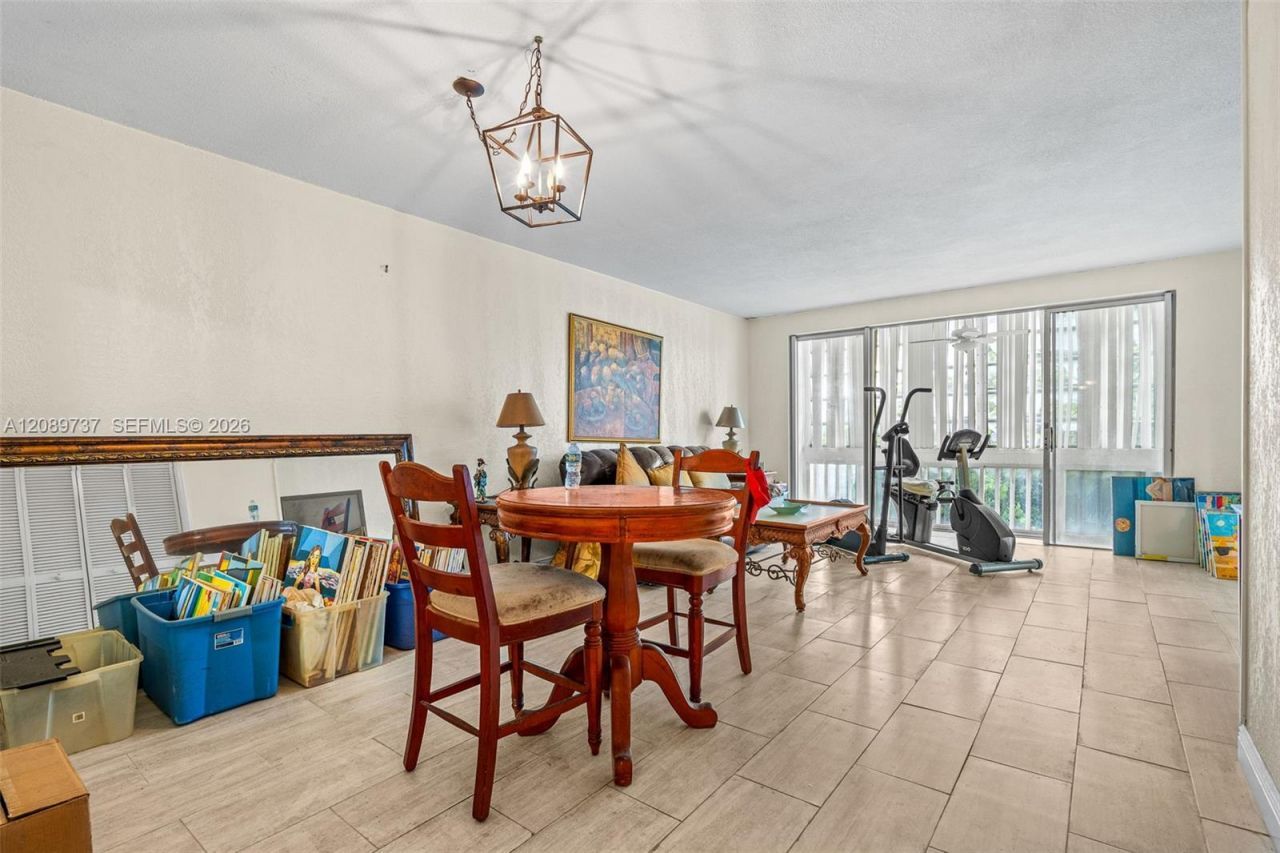 1481 NE Miami Gardens Dr, Unit 363, Miami, FL 33179 Photo