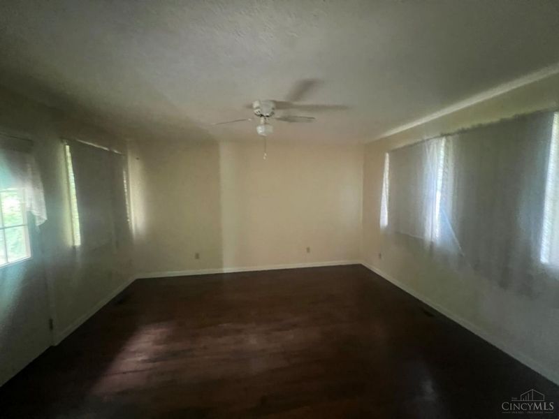 815 Kathryn Place, Wilmington, OH 45177 Photo 3