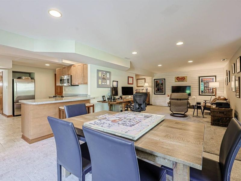 104 Hetherington Lane, Glendale, OH 45246 Photo 75