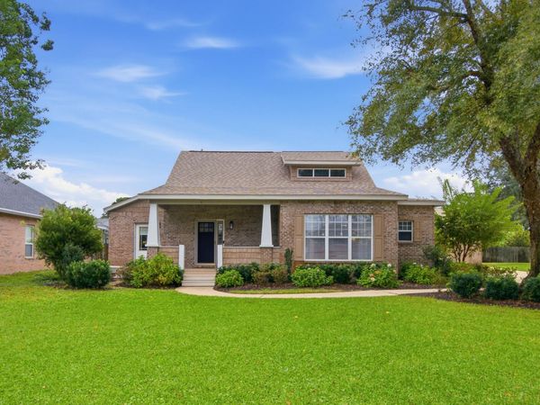 16 Shalimar Drive, Shalimar, FL 32579