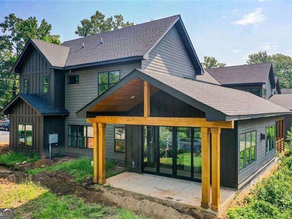 4069 Comanche Drive, Tucker, GA 30084