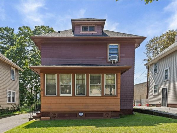 35 Malling Drive, Rochester, NY 14621