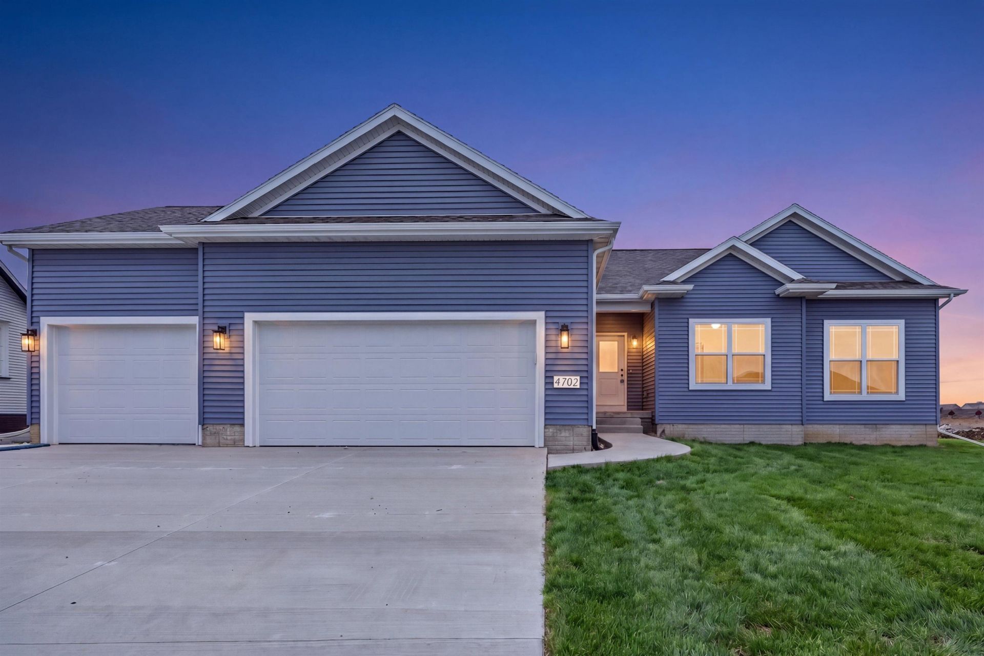 4513 Sonoma Drive, Cedar Falls, IA 50613 Main Photo