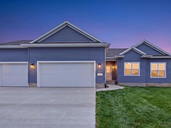 4513 Sonoma Drive, Cedar Falls, IA 50613