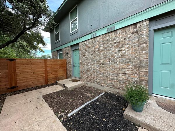6003 Cougar DR, Unit D, Austin, TX 78745