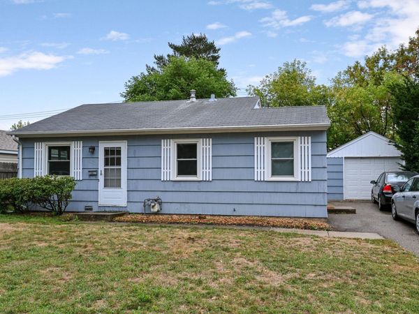 6333 52nd Avenue N, Crystal, MN 55428