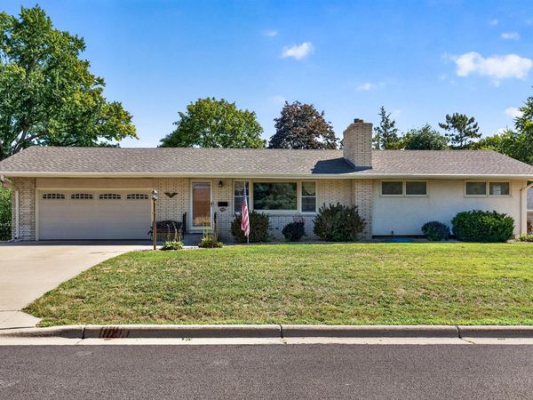 7538 Carmen Avenue, Inver Grove Heights, MN 55076
