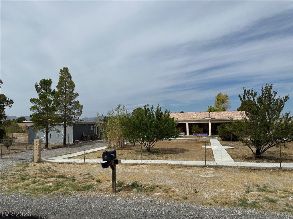 5300 S Corrine Street , Pahrump, NV 89048