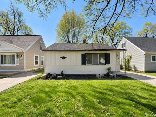 1236 E Evelyn Avenue , Hazel Park, Mi 48030