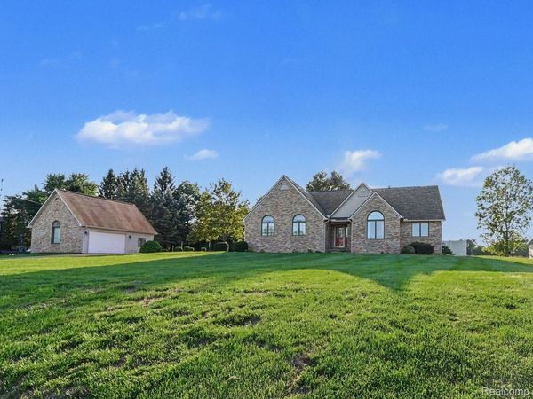 6232 Irish Road, Atlas Township, Mi 48439