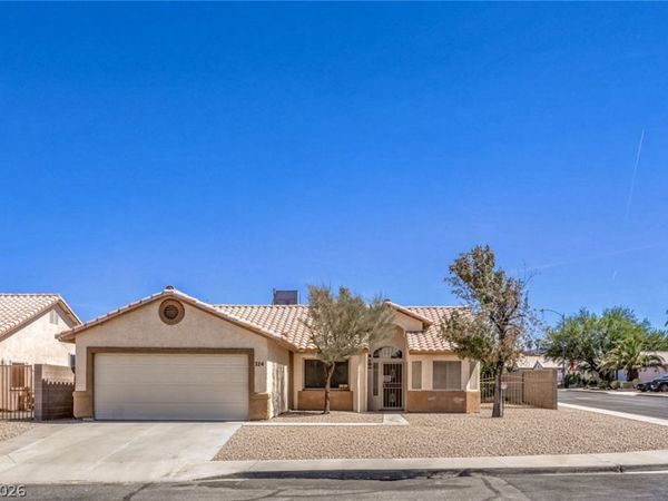 114 Vista Del Lago Street, Henderson, NV 89015