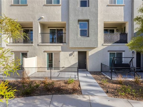 2829 Desert Mosaic Lane, Unit 3, Las Vegas, NV 89183