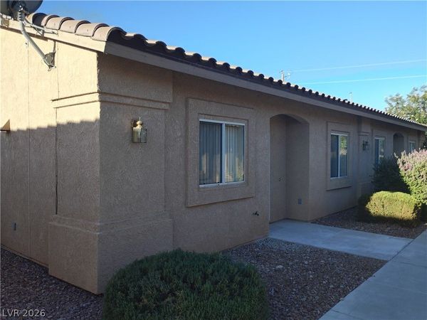 1080 S Quartzite Avenue , Unit A, Pahrump, NV 89048