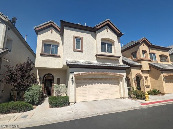 363 HOLLINS HALL Street, Las Vegas, NV 89145