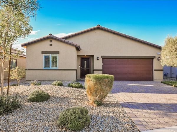 4321 Meline Avenue , North Las Vegas, NV 89084