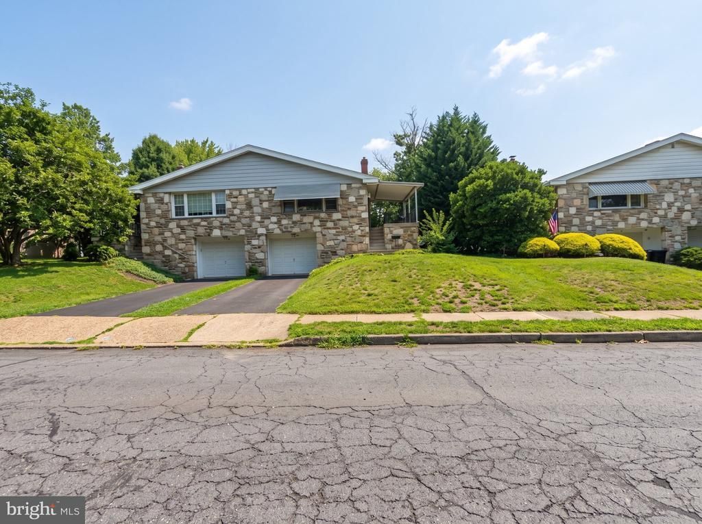 126 OAKLAND AVENUE , LANSDALE, PA 19446