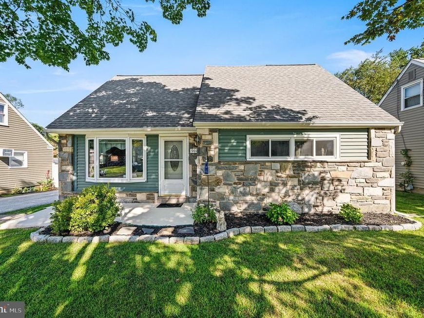 907 Brook Avenue, Secane, PA 19018 Main Photo