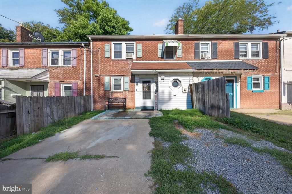 5 S Pennewell Drive, Wilmington, DE 19809 Main Photo