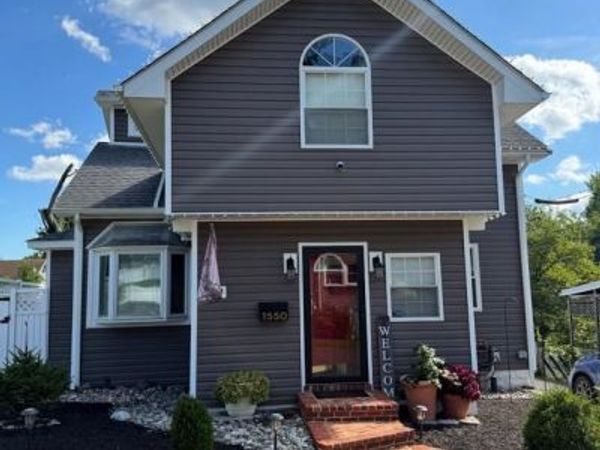 1550 FAIRVIEW AVENUE, LANGHORNE, PA 19047