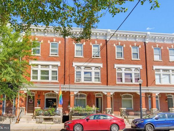 437 N QUEEN STREET, LANCASTER, PA 17603