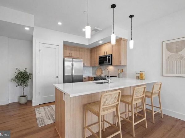 650 MONTGOMERY AVENUE , Unit 203, NARBERTH, PA 19072