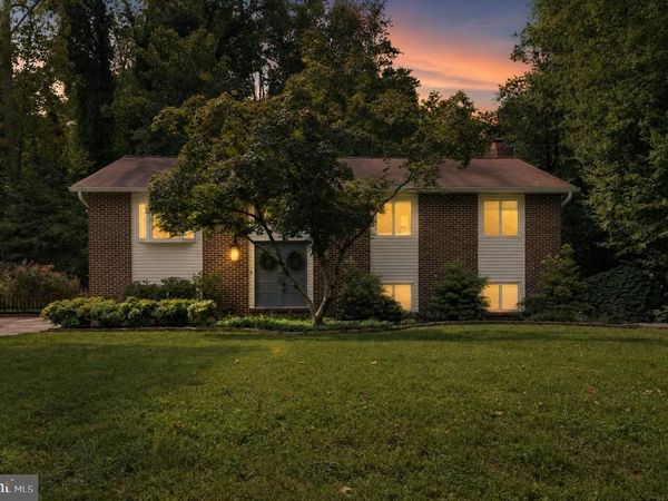 870 TWIN HARBOR DRIVE, ARNOLD, MD 21012